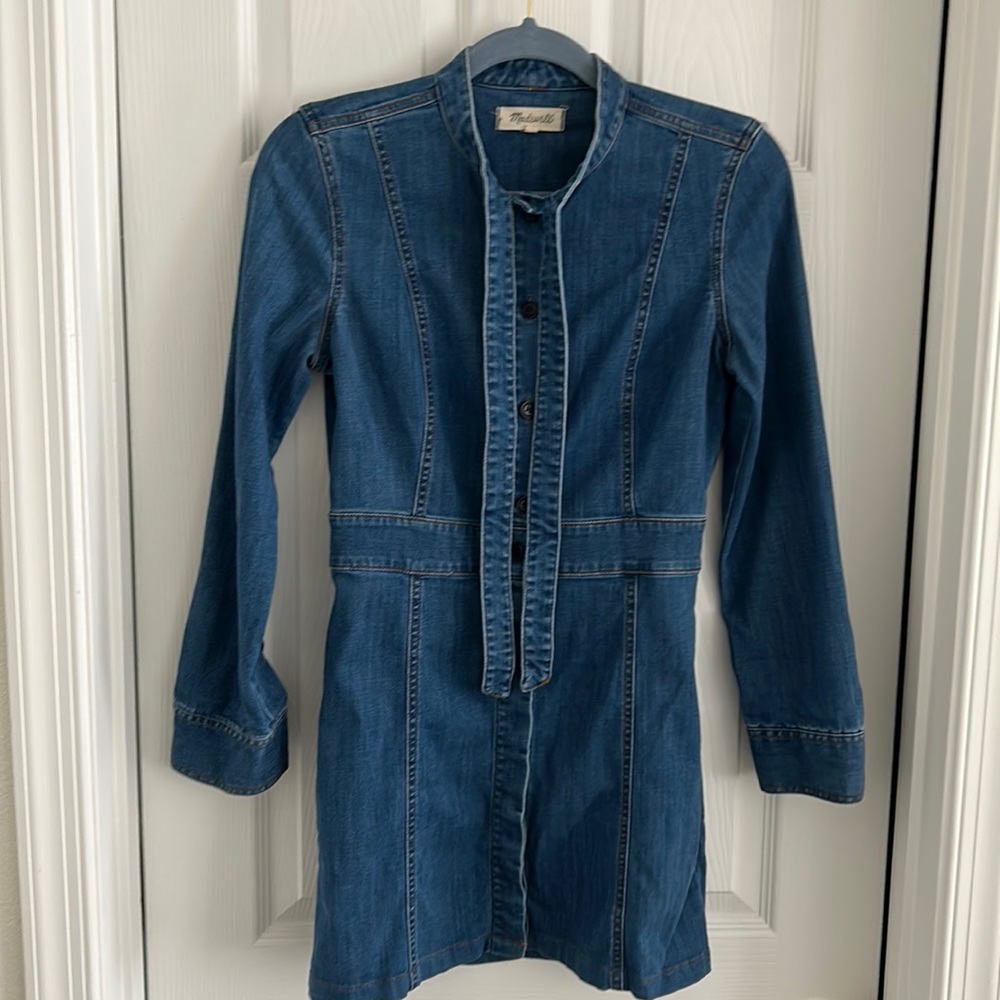 Adorable Madewell Denim Dress